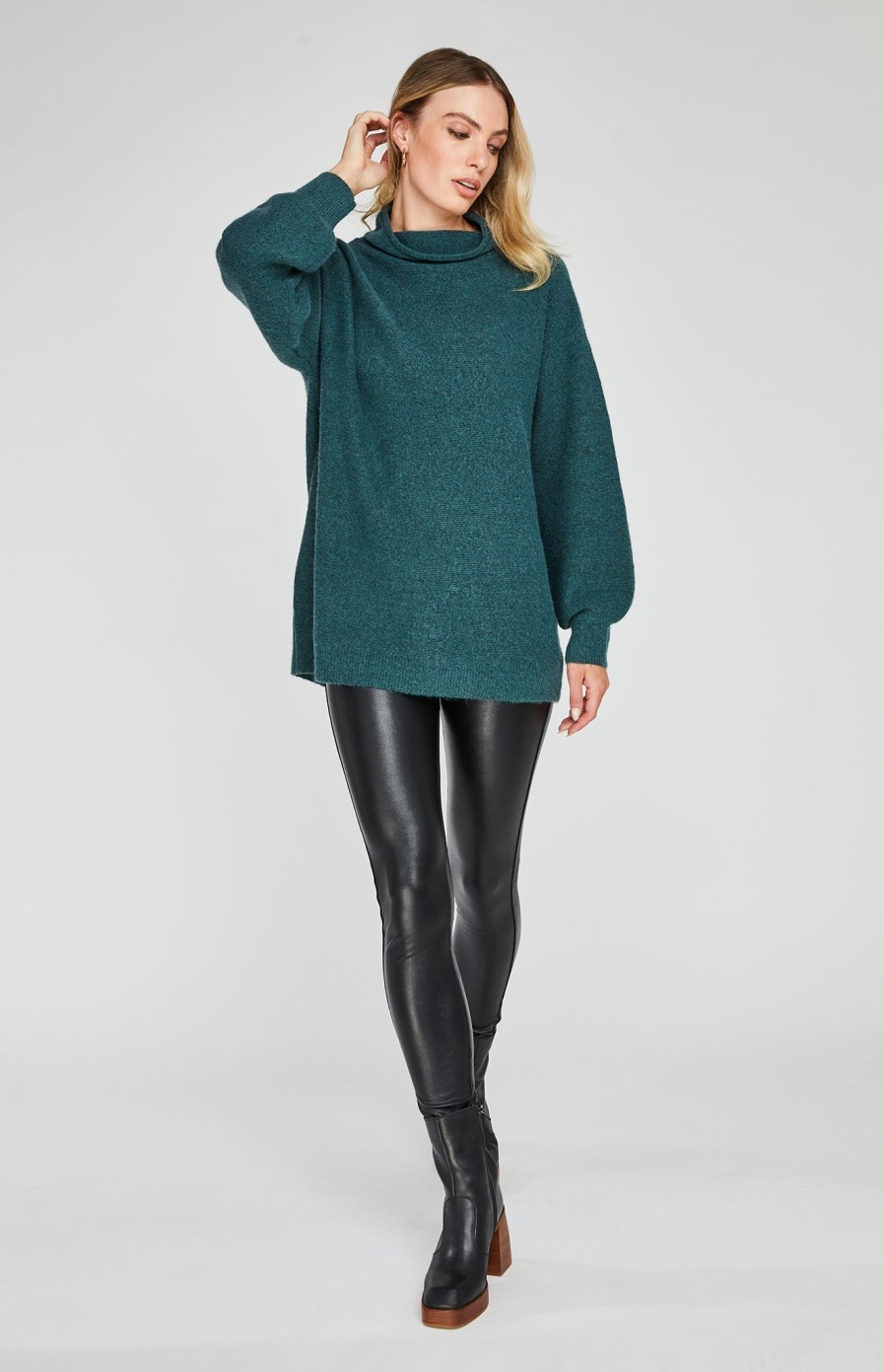 The Knit Edit Gentle Fawn | Jones Pullover Sweater